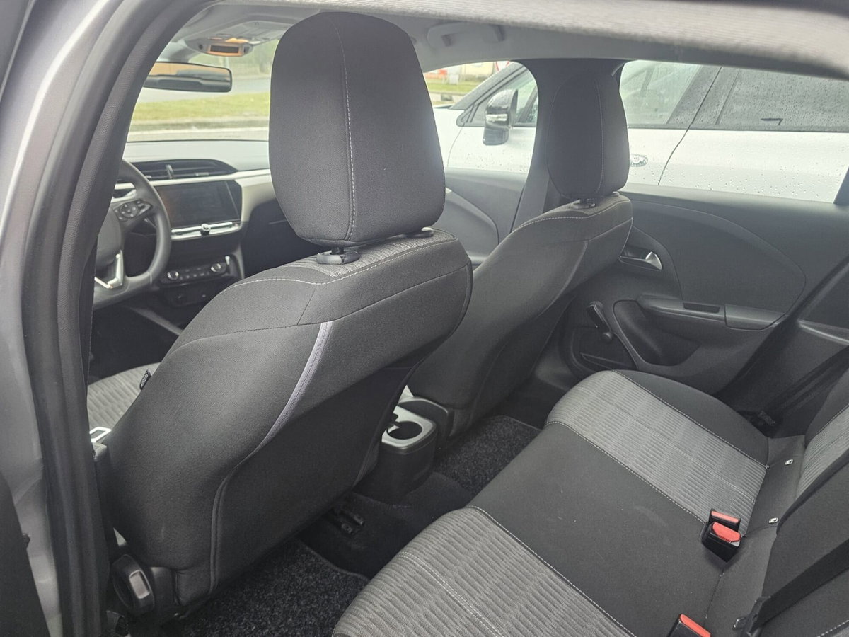 Opel Corsa 1.2 Elegance (9)