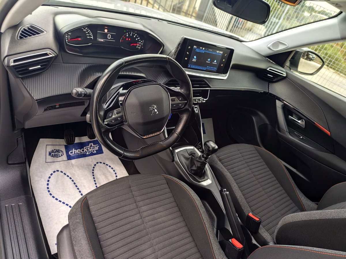 Peugeot 2008 BlueHDi 110 S&S Active Pack (12)