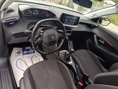 Peugeot 2008 BlueHDi 110 S&S Active Pack (12)