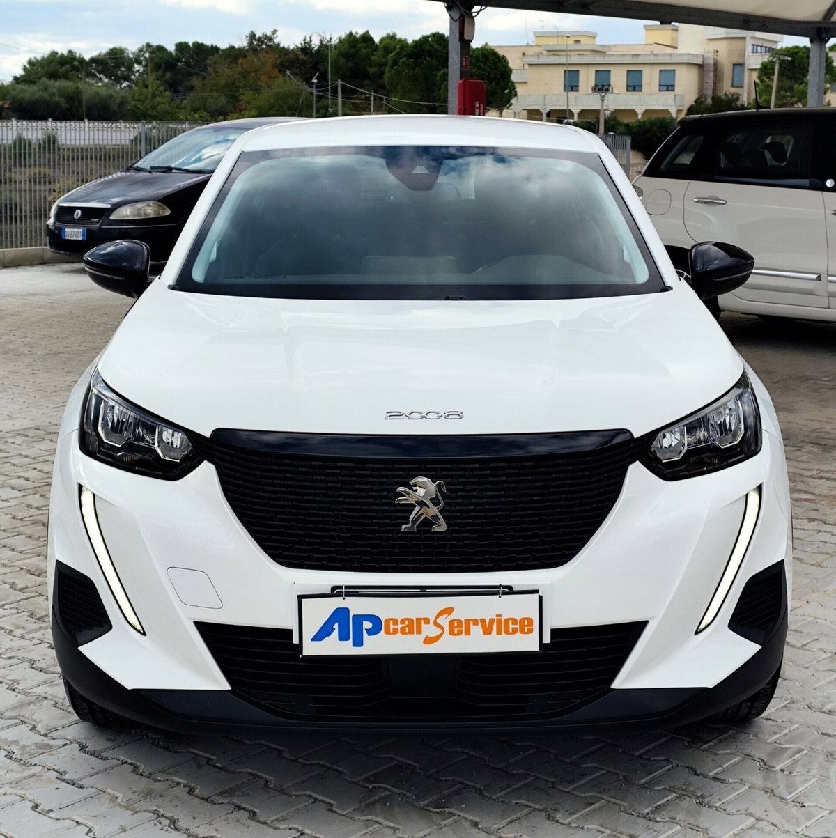 Peugeot 2008 BlueHDi 110 S&S Active Pack (3)