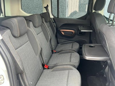 Peugeot Rifter BlueHDi 130 S&S EAT8 GT Line Standard (11)