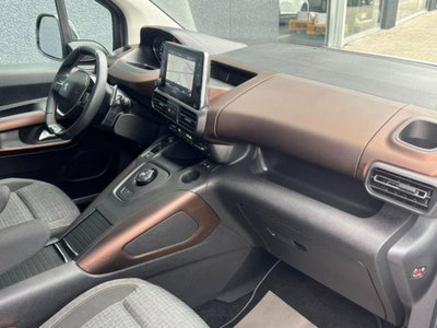 Peugeot Rifter BlueHDi 130 S&S EAT8 GT Line Standard (13)