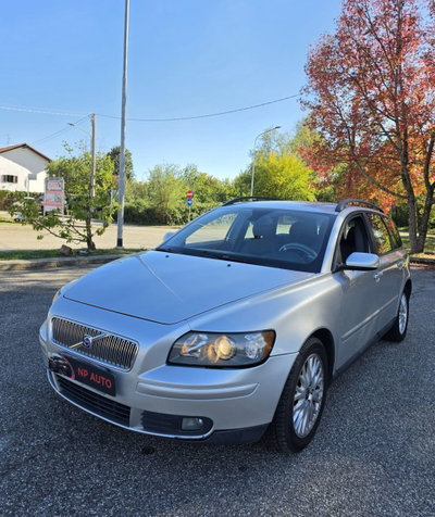 Volvo V50 2.0 D cat Summum usata
