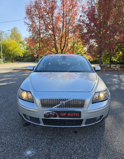 Volvo V50 2.0 D cat Summum (6)