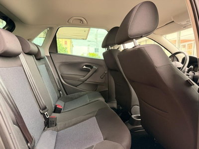 Volkswagen Polo 1.2 5 porte United (15)