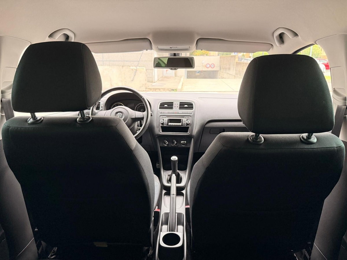 Volkswagen Polo 1.2 5 porte United (16)