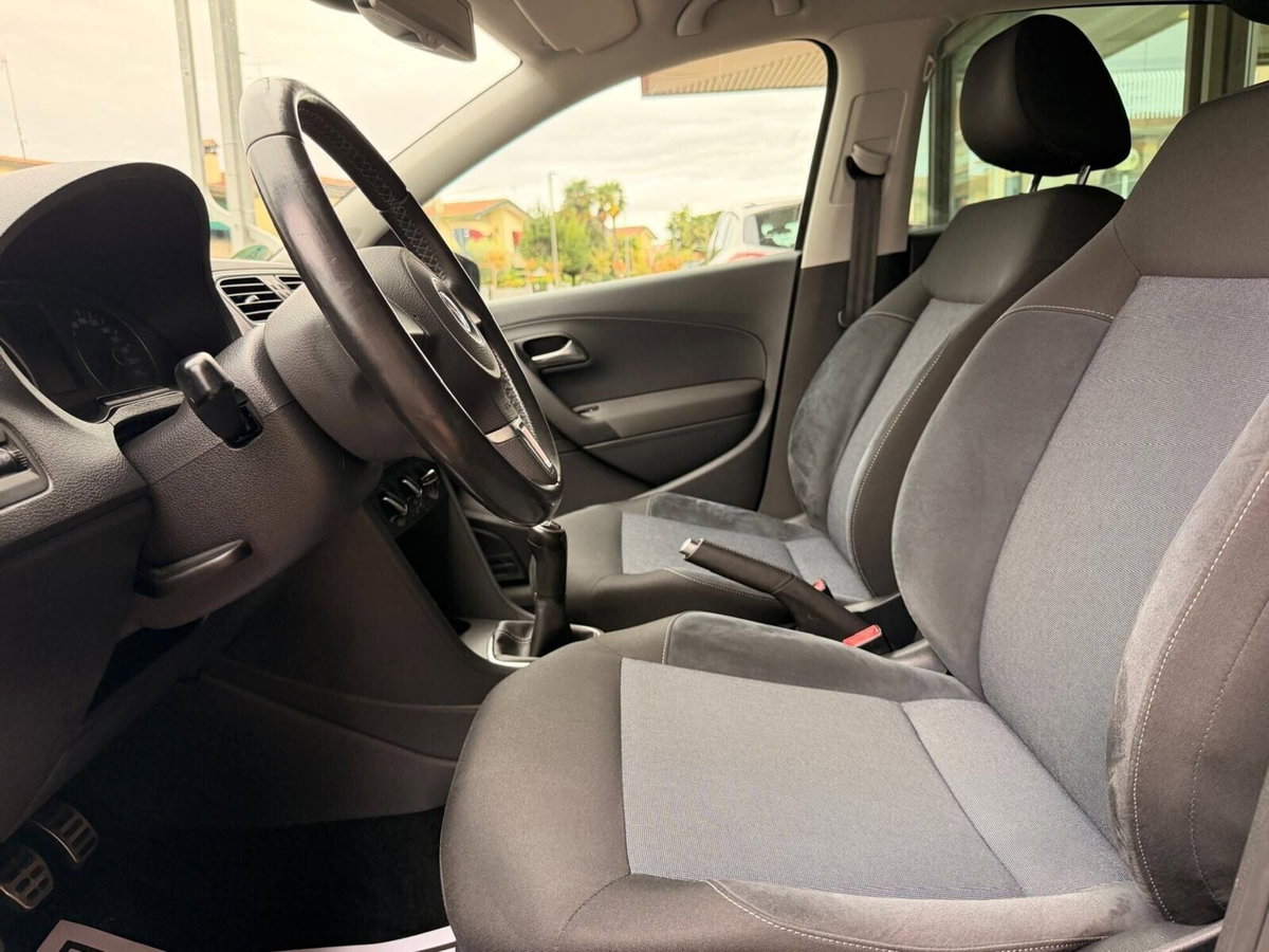 Volkswagen Polo 1.2 5 porte United (9)