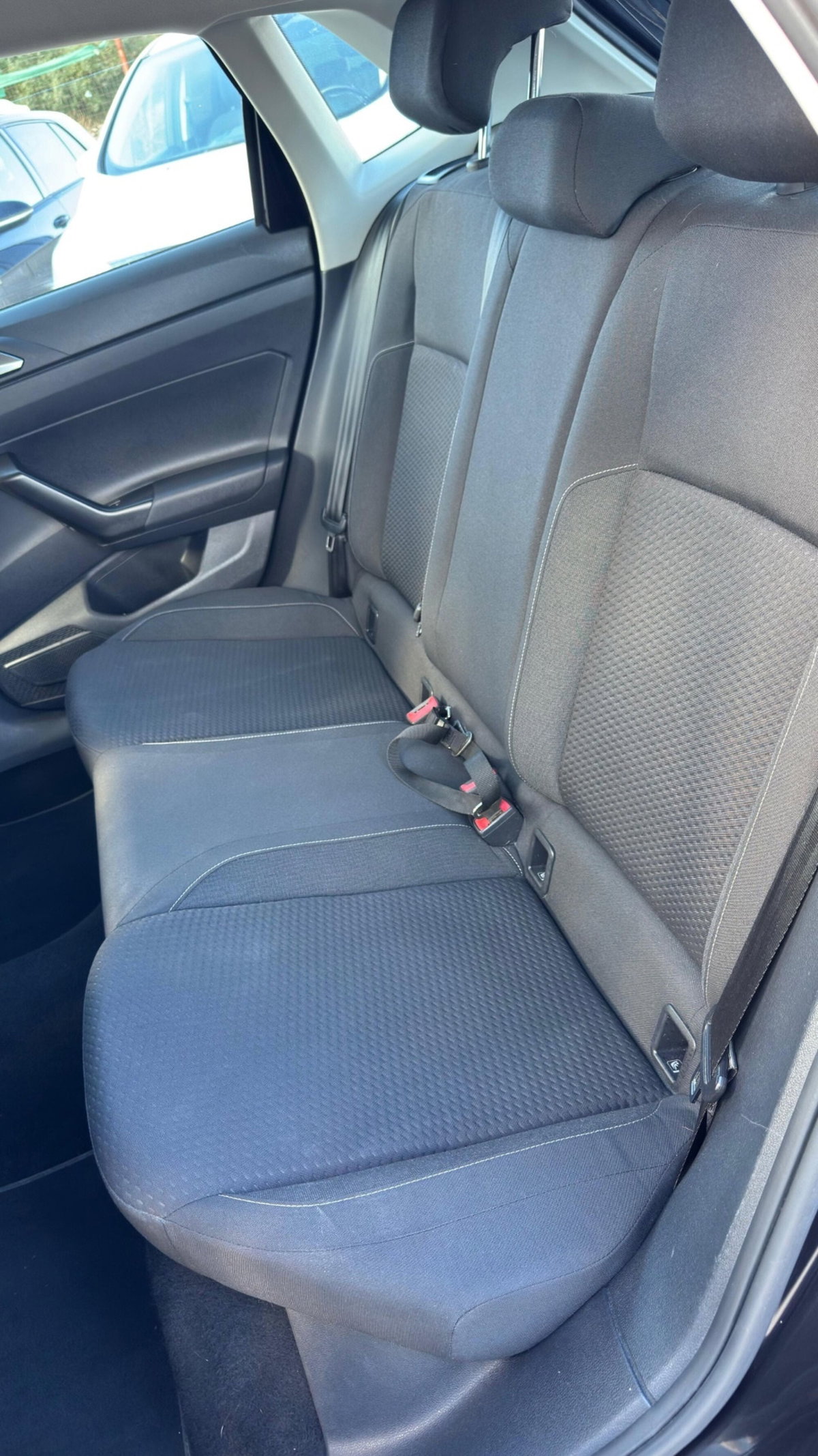 Volkswagen Polo 1300i cat GT (10)