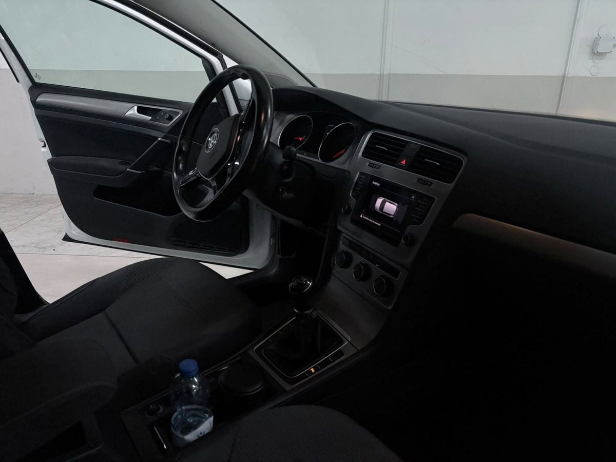 Volkswagen Golf 1.6 TDI 110 CV 5p. Business BlueMotion Technology (7)