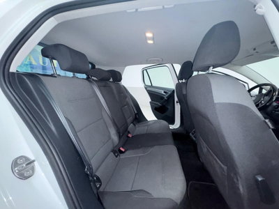 Volkswagen Golf 1.6 TDI 110 CV 5p. Business BlueMotion Technology (9)