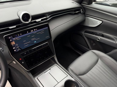 Maserati Grecale 2.0 MHEV 300 CV GT PrimaSerie (11)