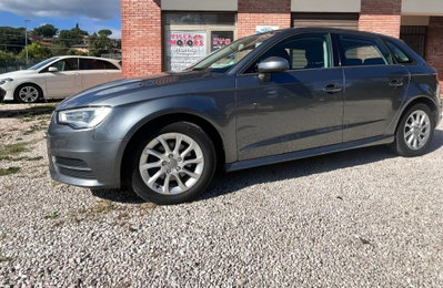 Audi A3 Sportback 1.6 TDI clean diesel quattro Attraction (10)