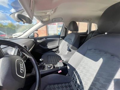 Audi A3 Sportback 1.6 TDI clean diesel quattro Attraction (18)