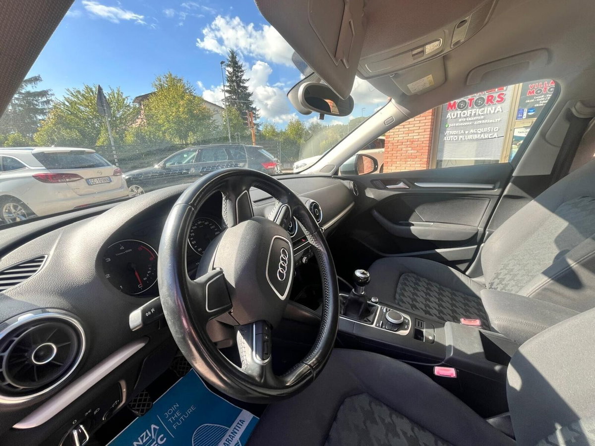 Audi A3 Sportback 1.6 TDI clean diesel quattro Attraction (19)