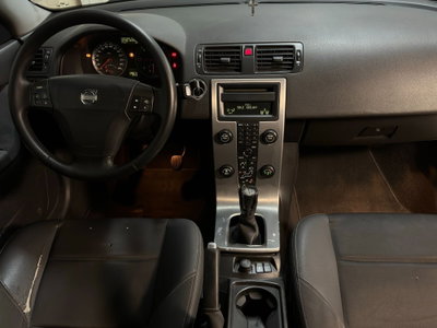 Volvo V50 2.0 D cat Summum (10)
