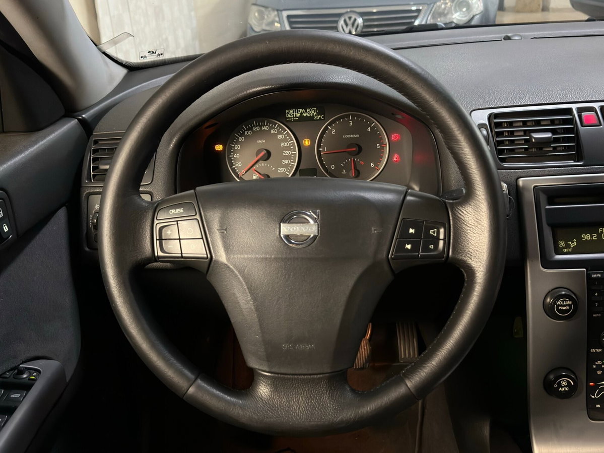 Volvo V50 2.0 D cat Summum (12)