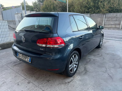 Volkswagen Golf 1.6 TDI DPF 5p. Highline (8)