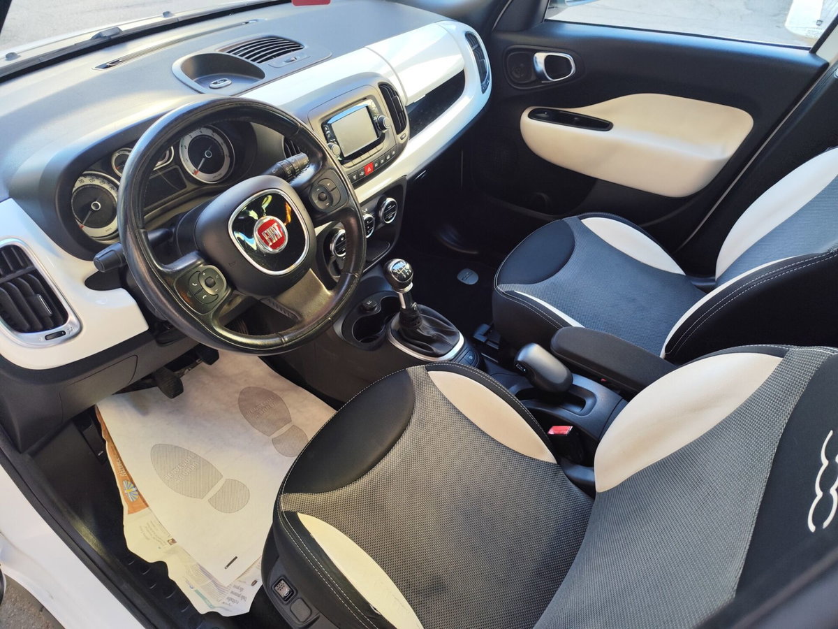 Fiat 500L 1.6 Multijet 105 CV Trekking (13)