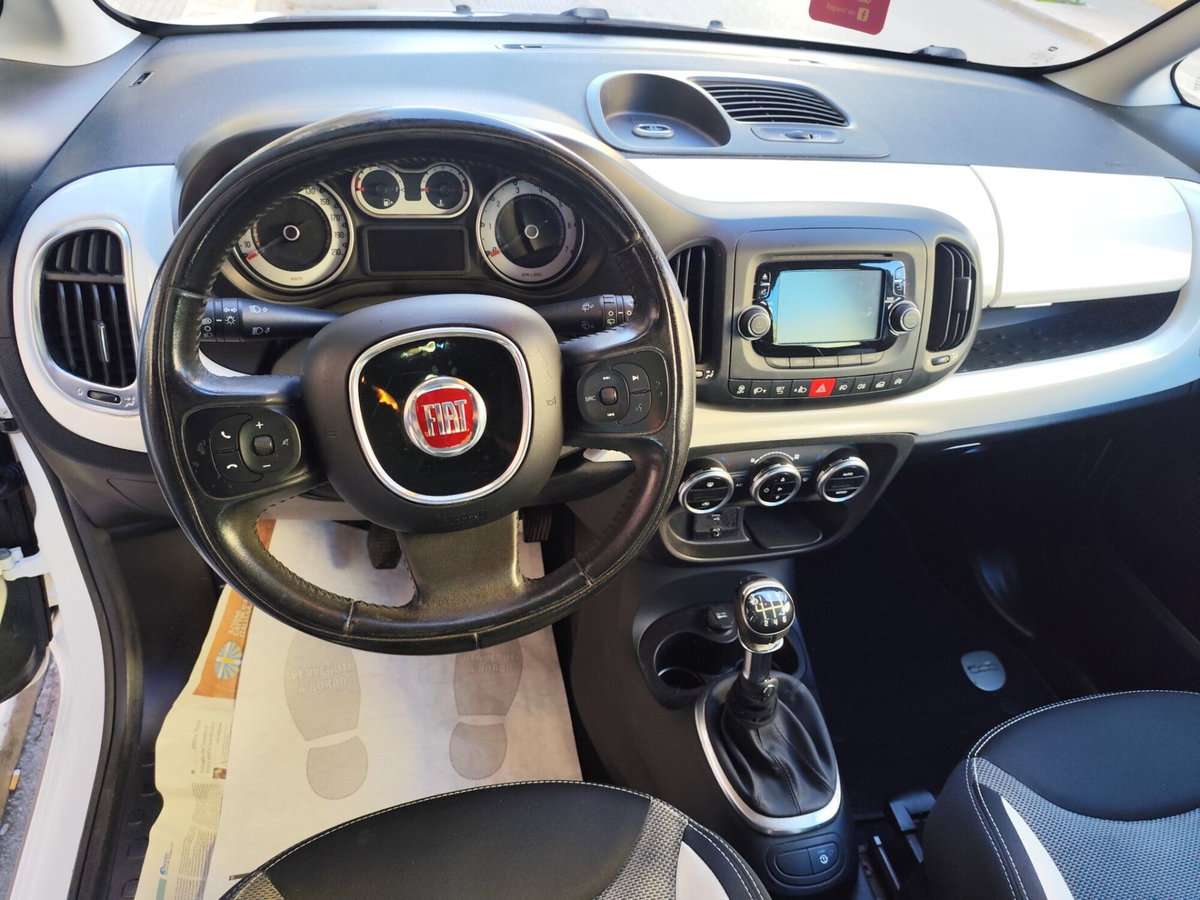 Fiat 500L 1.6 Multijet 105 CV Trekking (14)