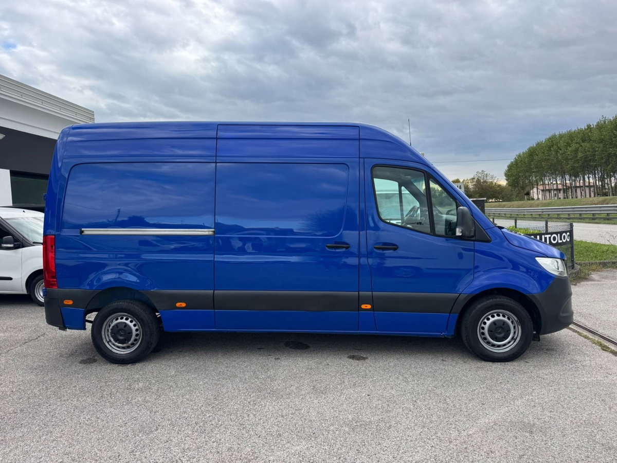 Mercedes-Benz Sprinter F39/35 311 CDI FWD TA Furgone (3)