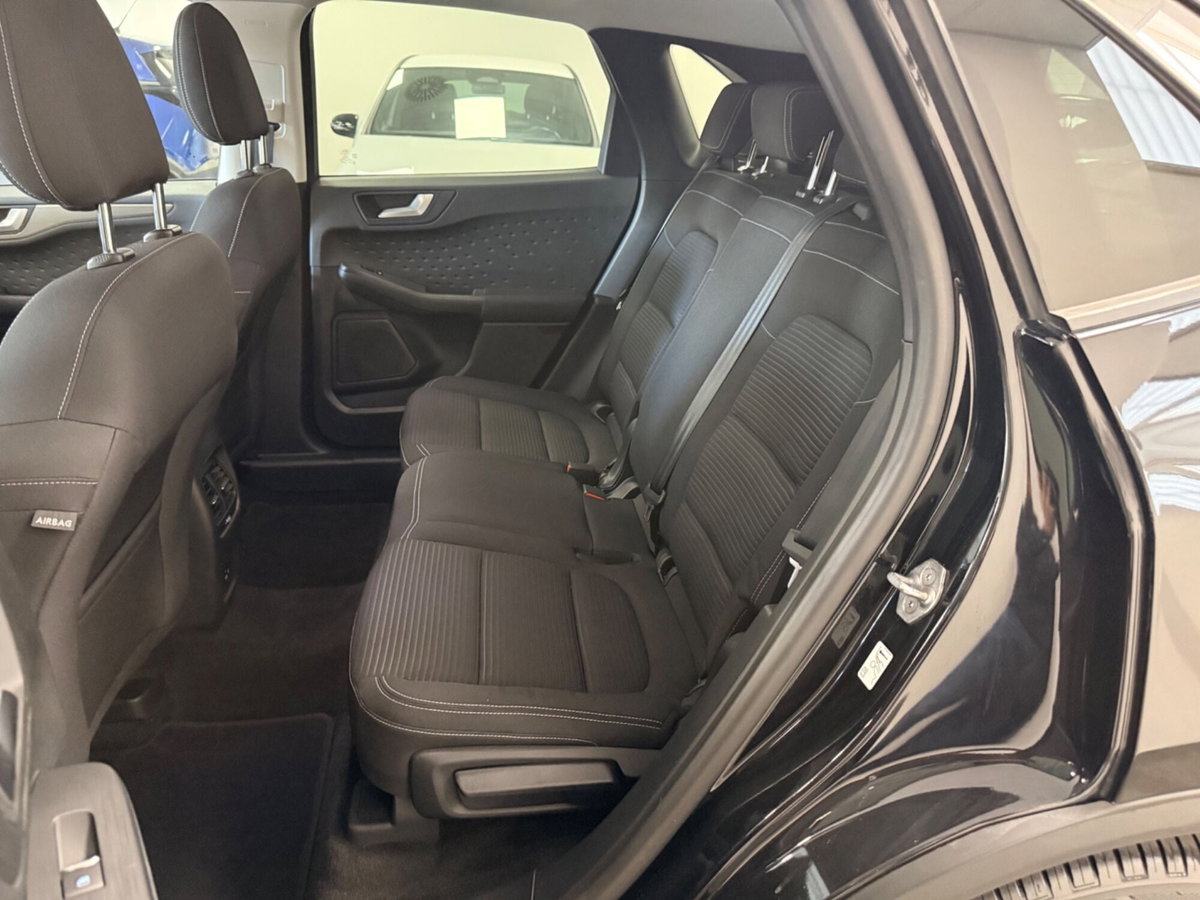 Ford Kuga 1.5 EcoBlue 120 CV 2WD Titanium (7)