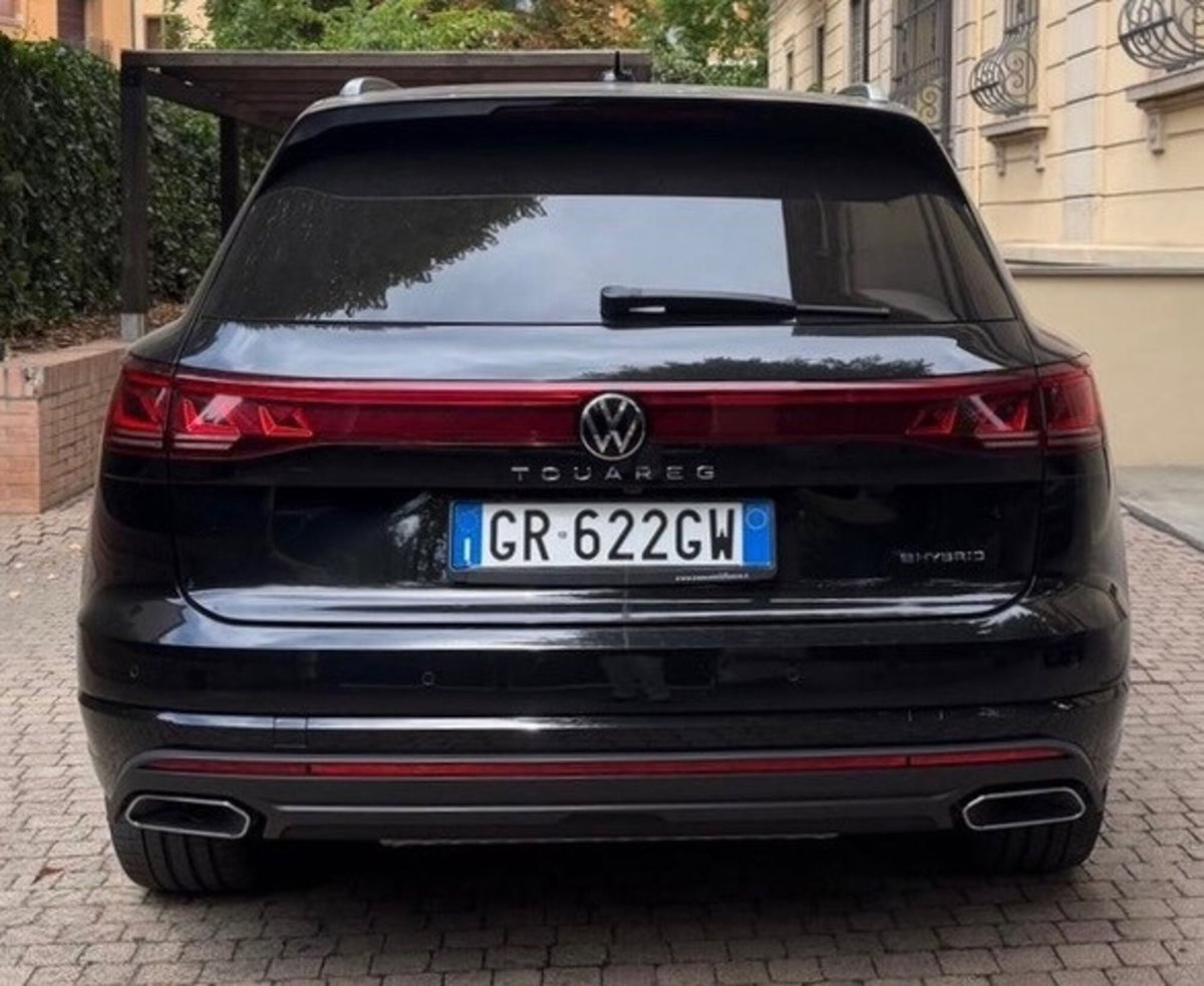 Volkswagen Touareg W12 Sport (10)