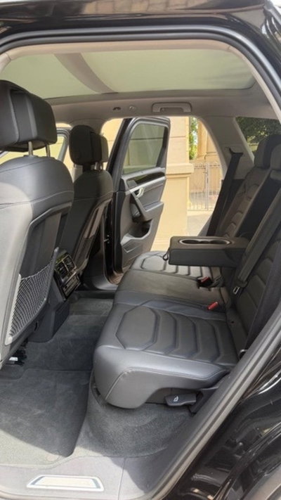 Volkswagen Touareg W12 Sport (8)