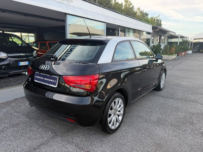 Audi A1 1.6 TDI S tronic Ambition (14)