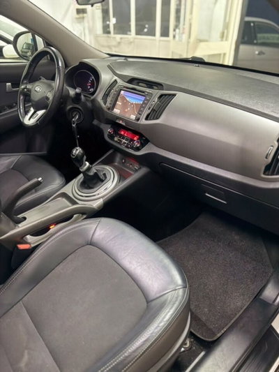 Kia Sportage 1.7 CRDI VGT 2WD Cool (8)
