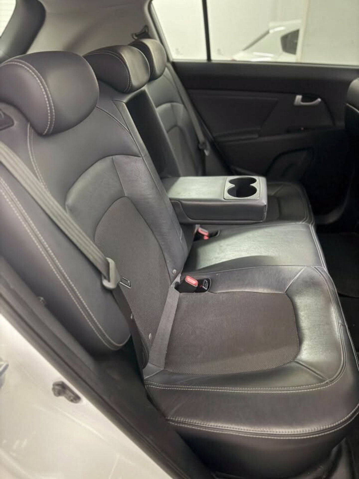 Kia Sportage 1.7 CRDI VGT 2WD Cool (9)