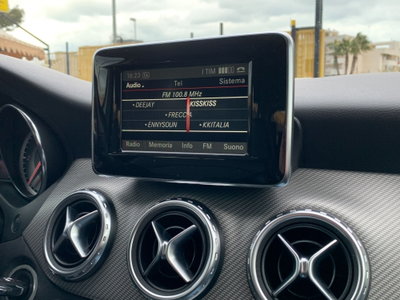 Mercedes-Benz GLA SUV 200 CDI Automatic 4Matic Executive (19)