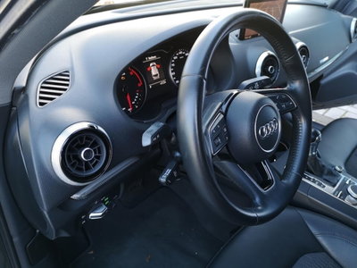 Audi A3 Sportback 1.6 TDI 116 CV S tronic Design (14)