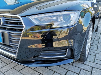 Audi A3 Sportback 1.6 TDI 116 CV S tronic Design (6)