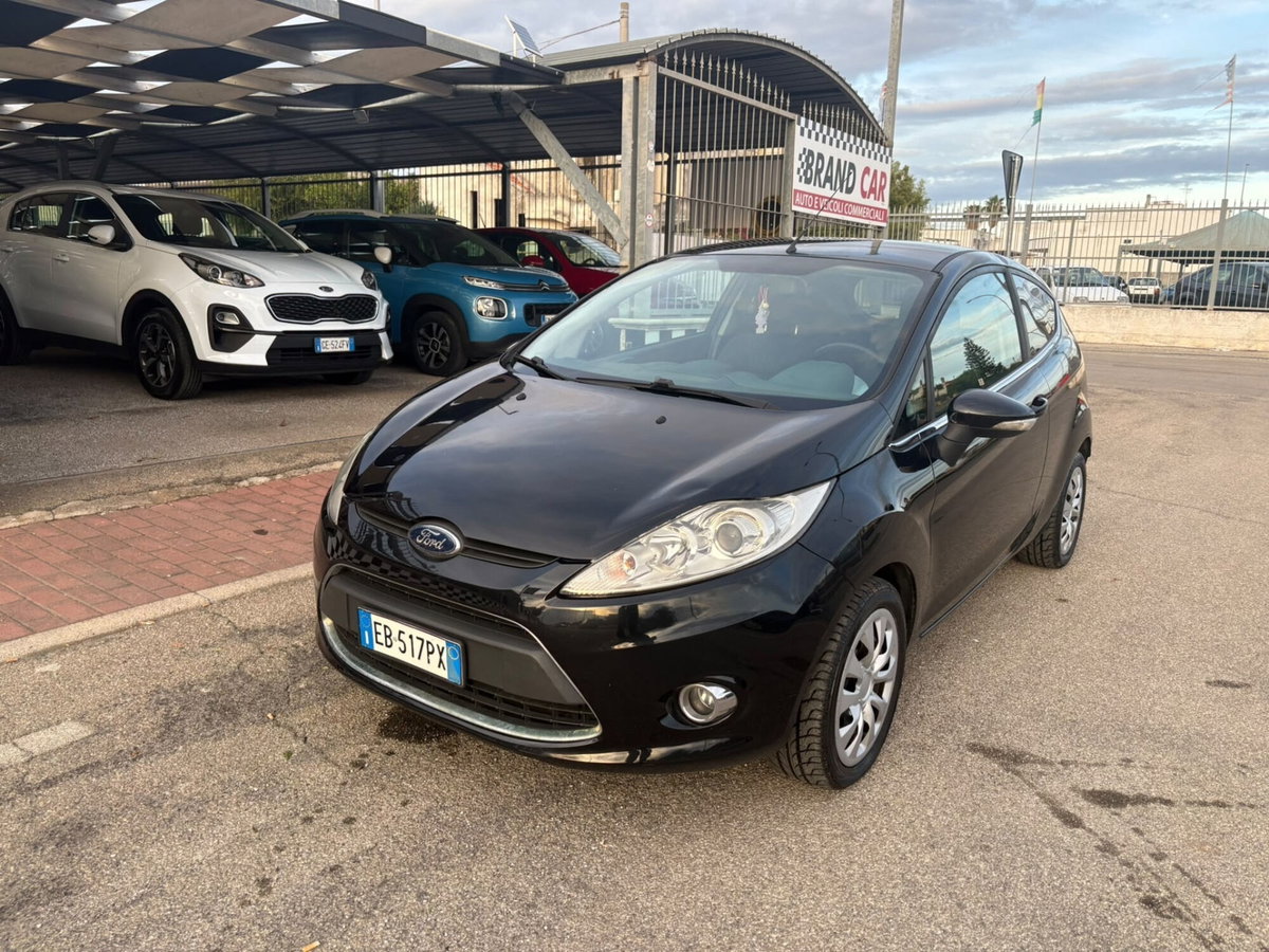 Ford Fiesta 1.2 82CV 3 porte Titanium