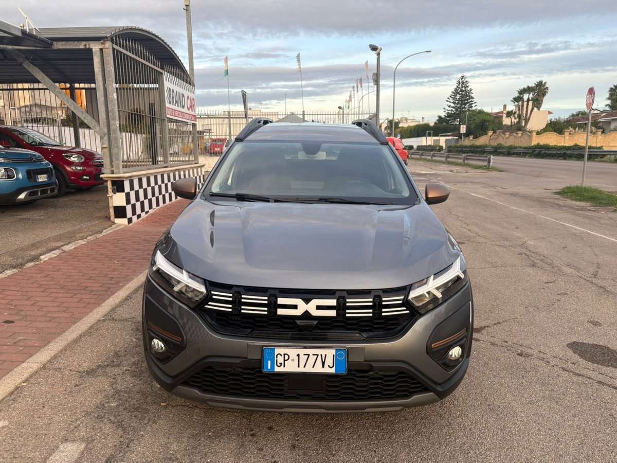 Dacia Jogger Jogger 1.0 TCe GPL 100 CV 5 posti Extreme (2)