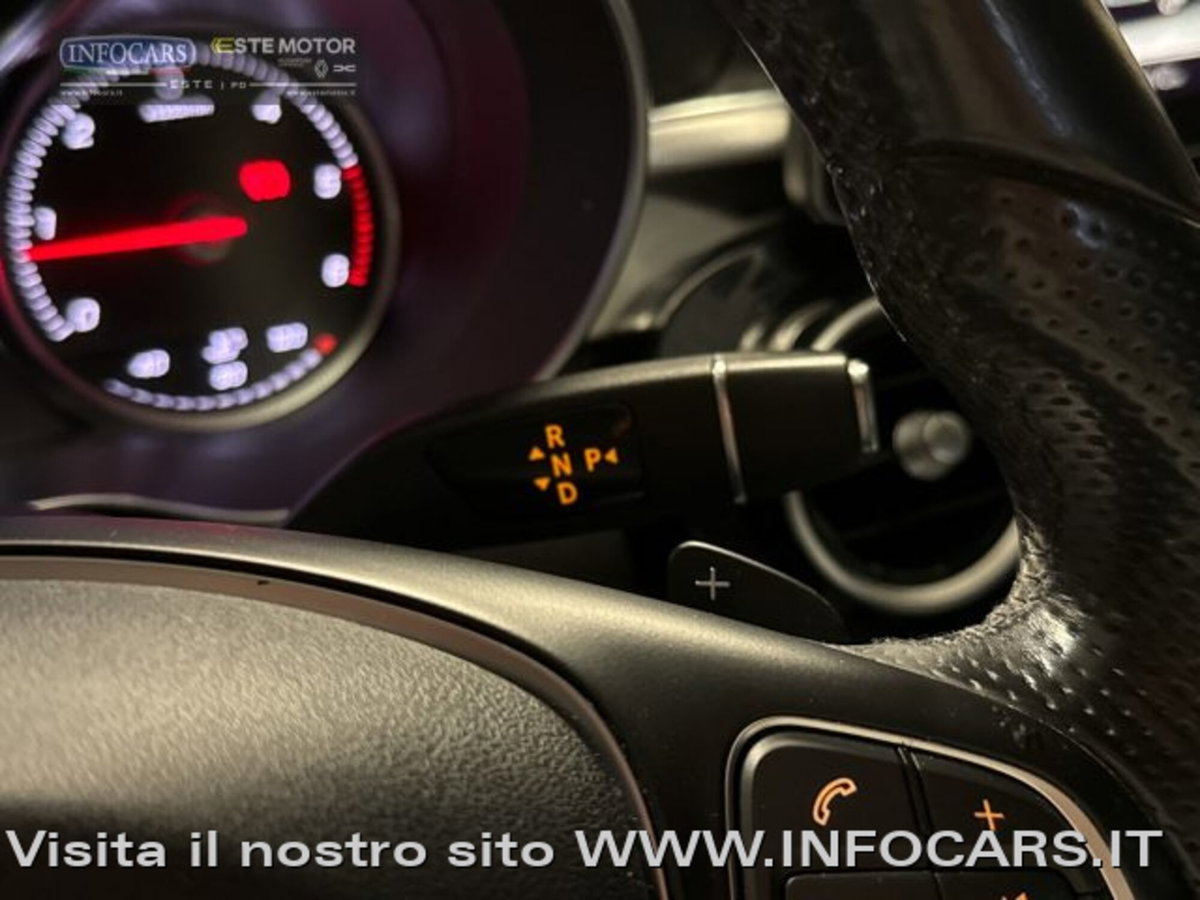 Mercedes-Benz Classe C 220 d 4Matic Auto Premium (19)
