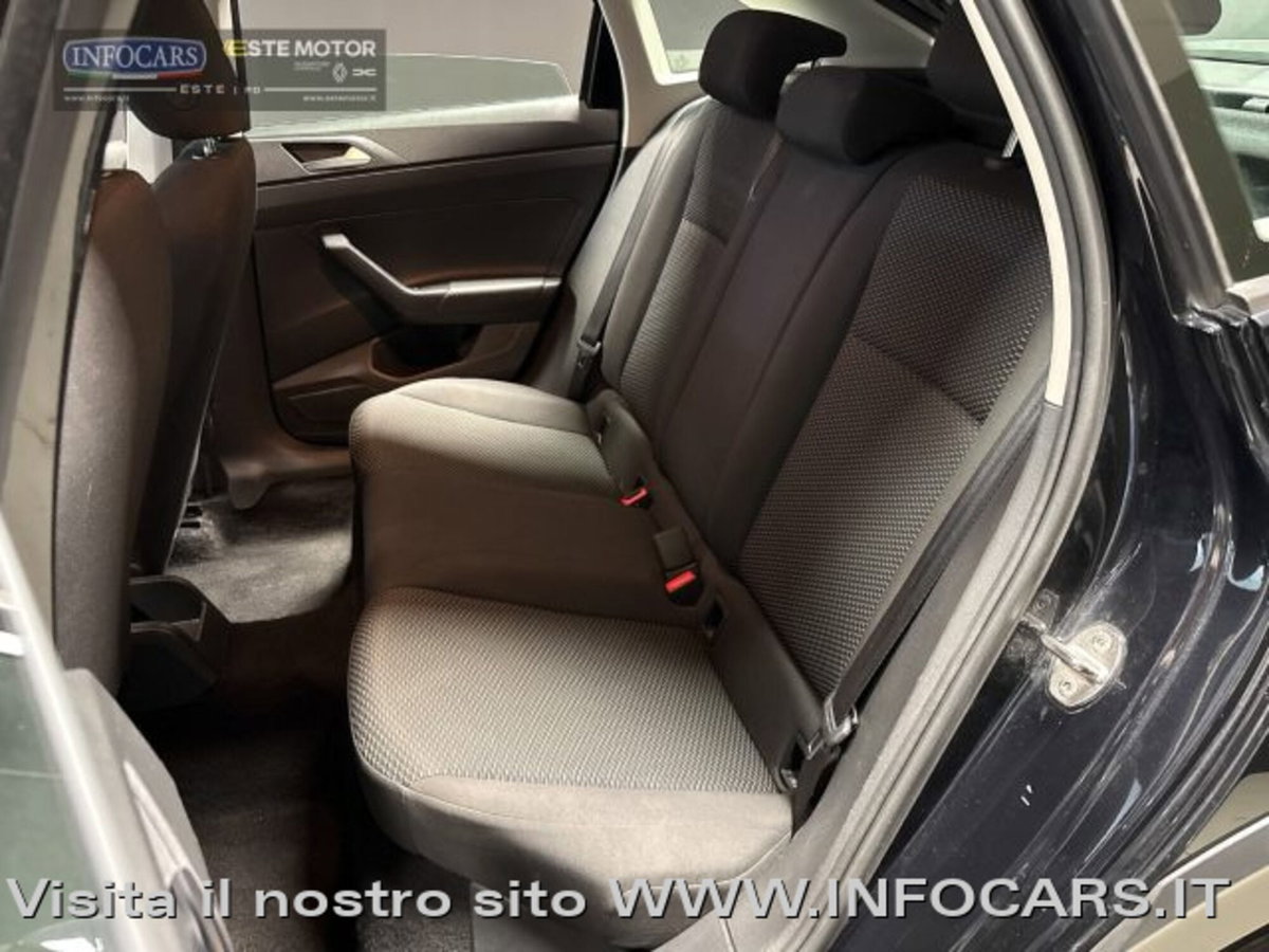 Volkswagen Taigo 1.0 tsi Life 95cv (7)