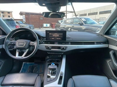 Audi A4 Allroad Allroad 40 2.0 tdi mhev Identity Contrast quattro 204cv s-tronic (13)