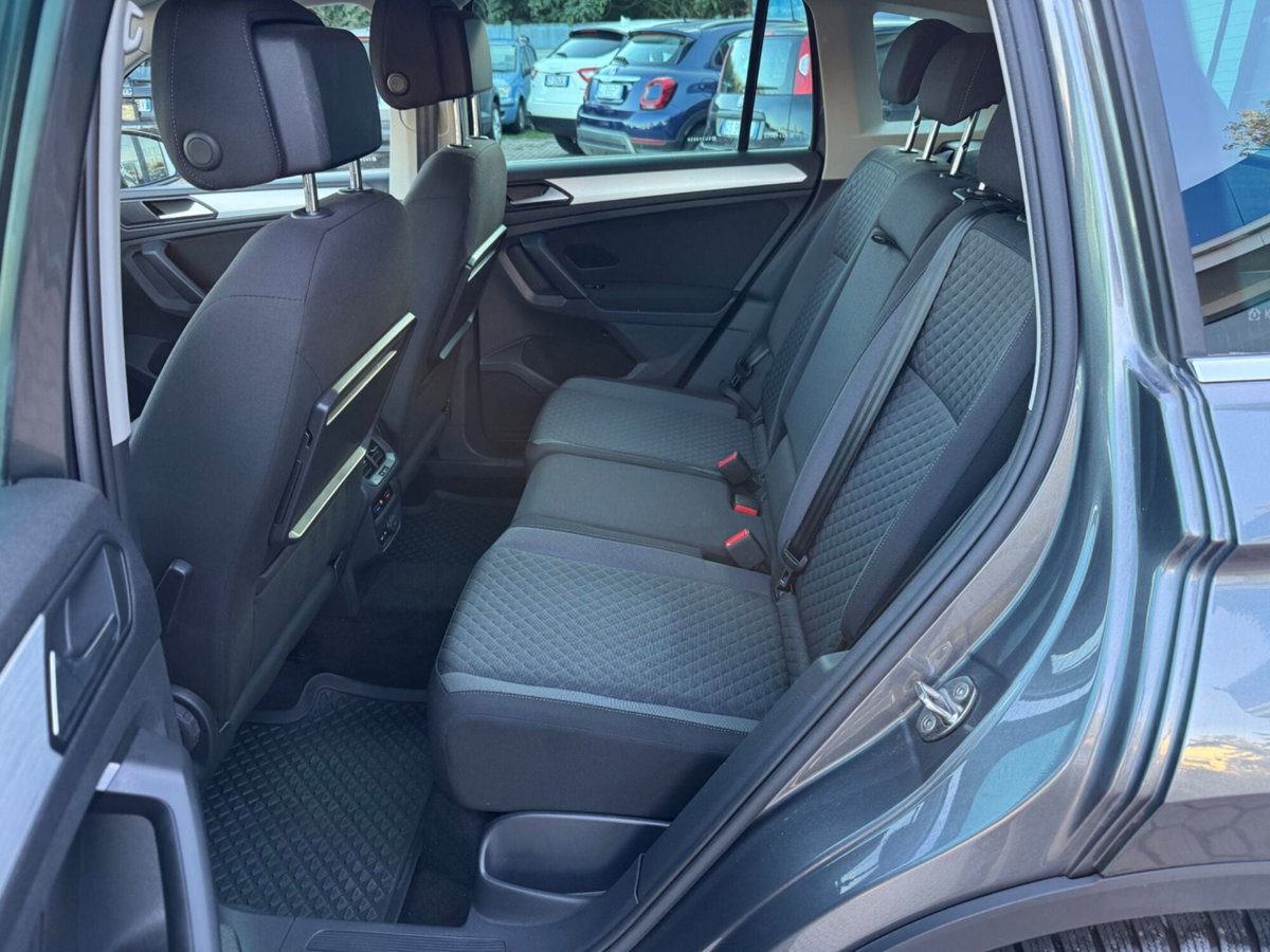 Volkswagen Tiguan Allspace 2.0 TDI SCR DSG 4MOTION Advanced BMT (15)