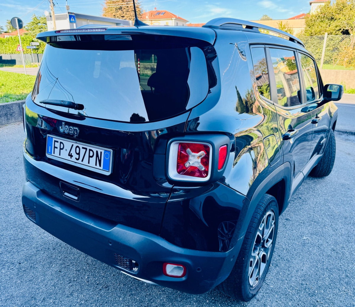 Jeep Renegade 2.0 Mjt 140CV 4WD Active Drive Limited (5)