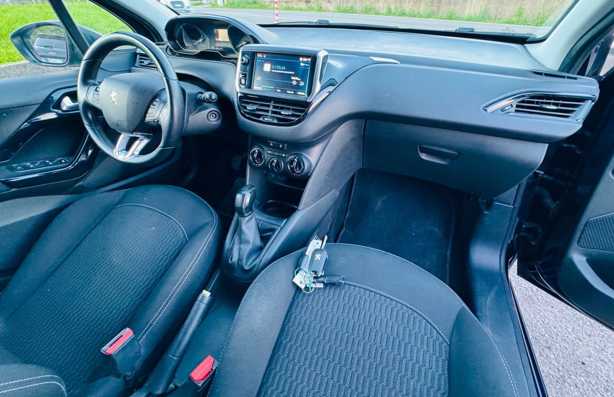 Peugeot 208 82 Stop&Start 5 porte Allure (14)