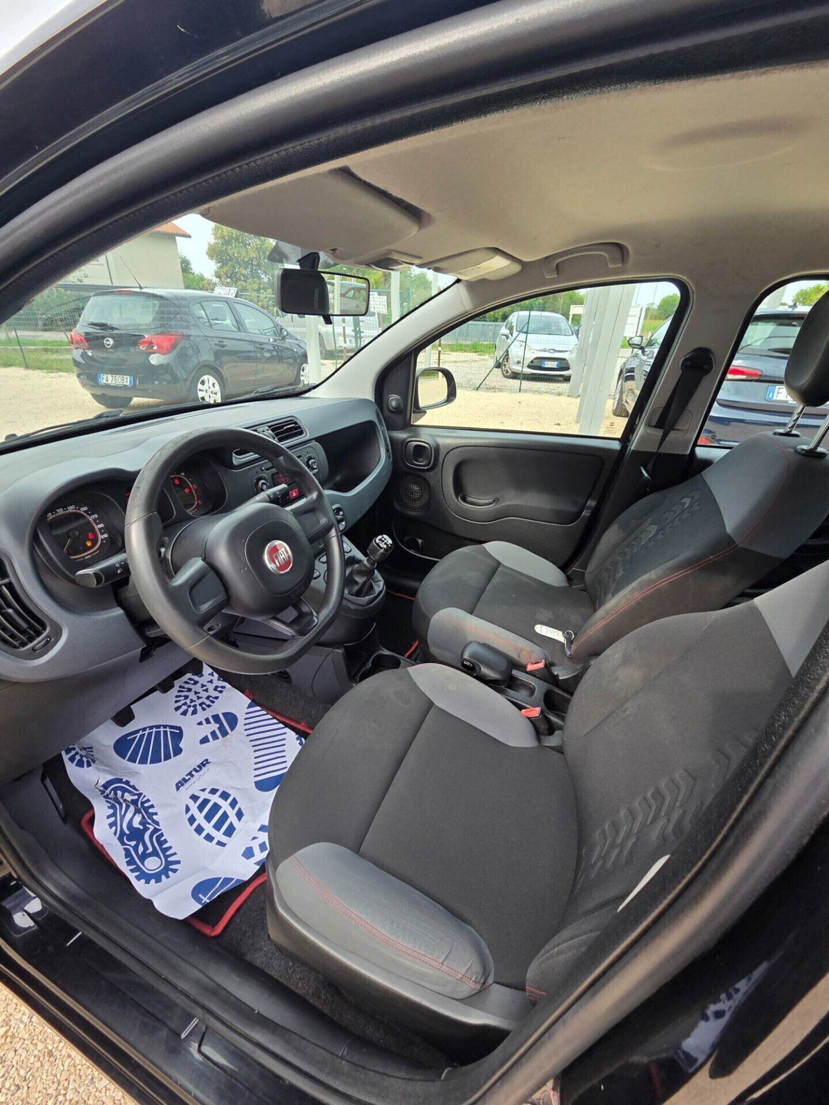 Fiat Panda 1.3 MJT 95 CV S&S Lounge (9)