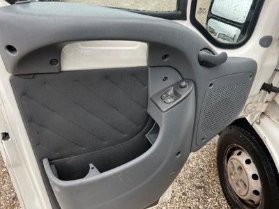 Peugeot Boxer Telaio 330 2.2 HDi/100CV PC Cabinato (18)