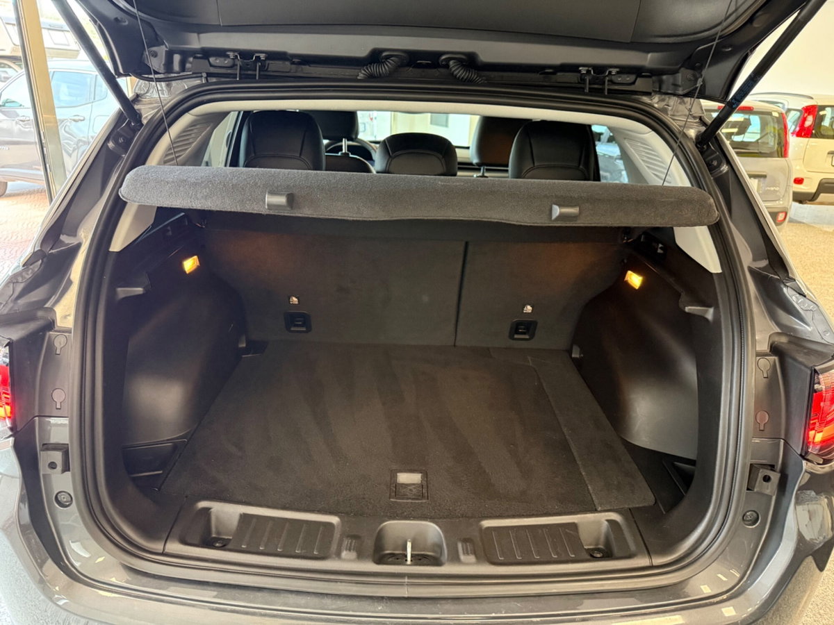 Jeep Compass 1.3 T4 190CV PHEV AT6 4xe Limited (15)