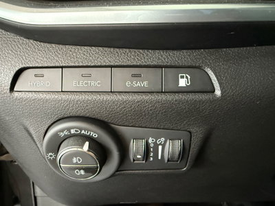 Jeep Compass 1.3 T4 190CV PHEV AT6 4xe Limited (18)