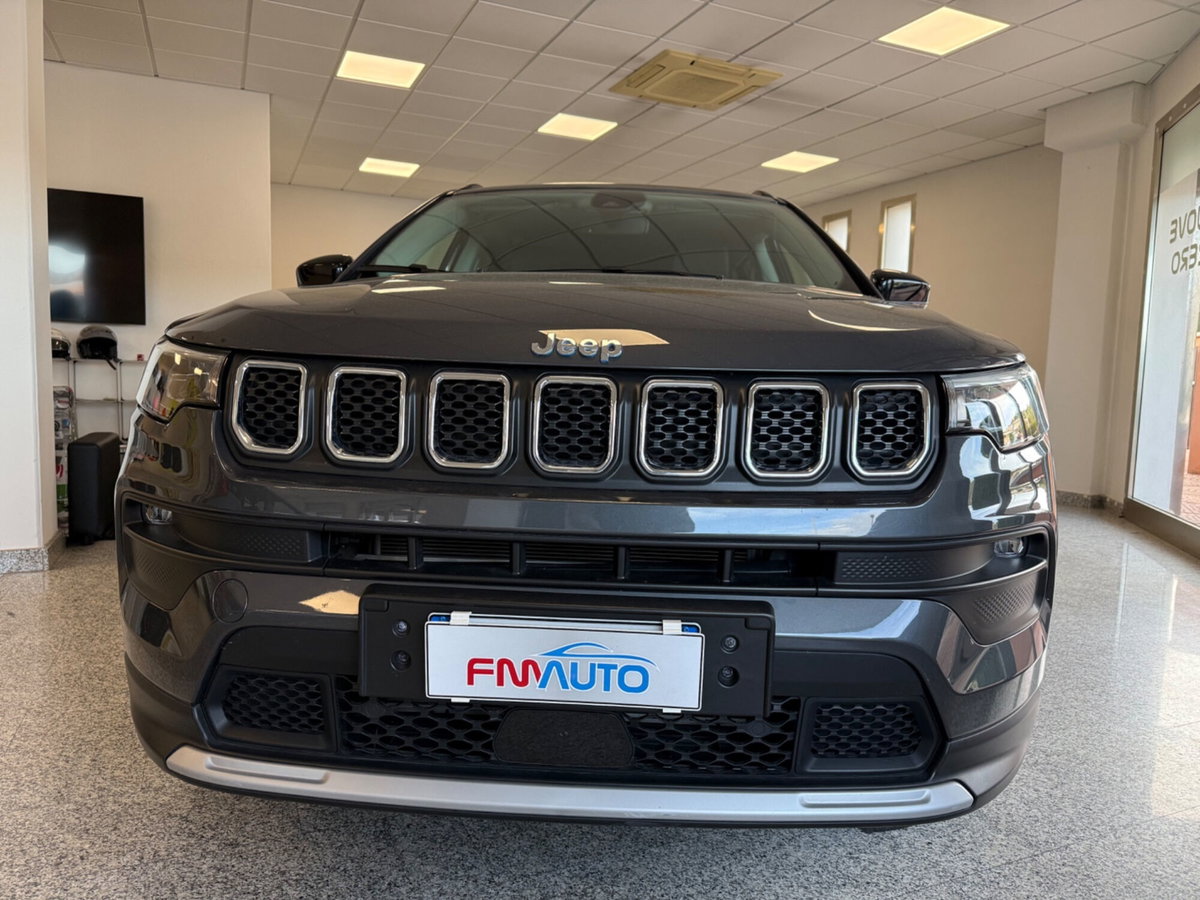 Jeep Compass 1.3 T4 190CV PHEV AT6 4xe Limited (3)