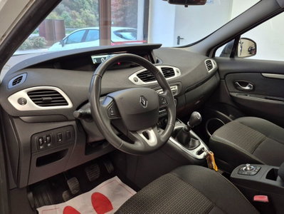 Renault Scenic E-Tech Electric 1.5 dCi 110CV Dynamique (5)