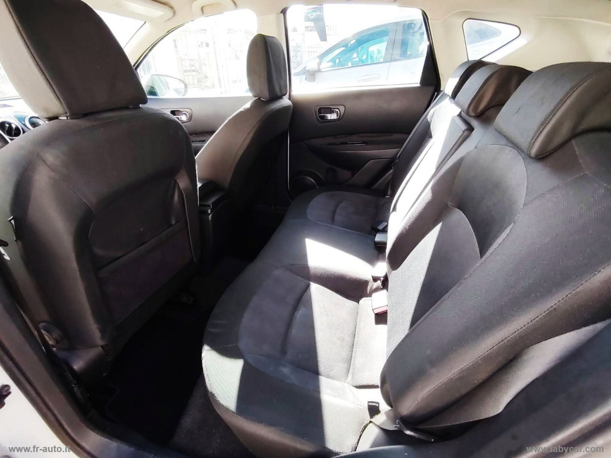Nissan Qashqai 1.5 dCi DPF Tekna (13)