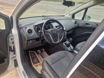 Opel Meriva 1.3 CDTI 95CV ecoFLEStart&Stop Cosmo (10)
