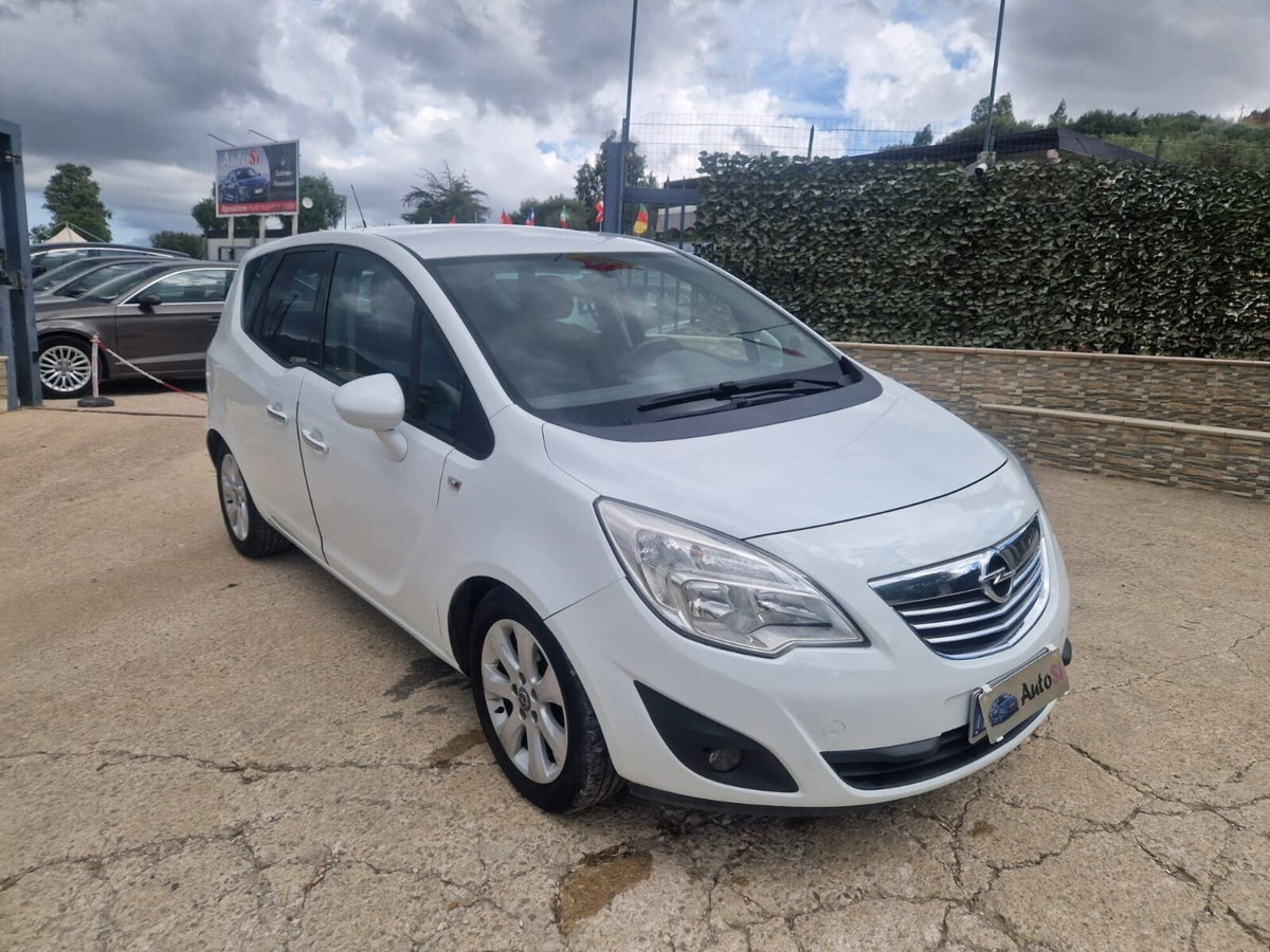 Opel Meriva 1.3 CDTI 95CV ecoFLEStart&Stop Cosmo (3)